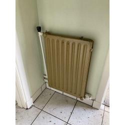 Chauffage / Radiateur Vintage Laqué Or