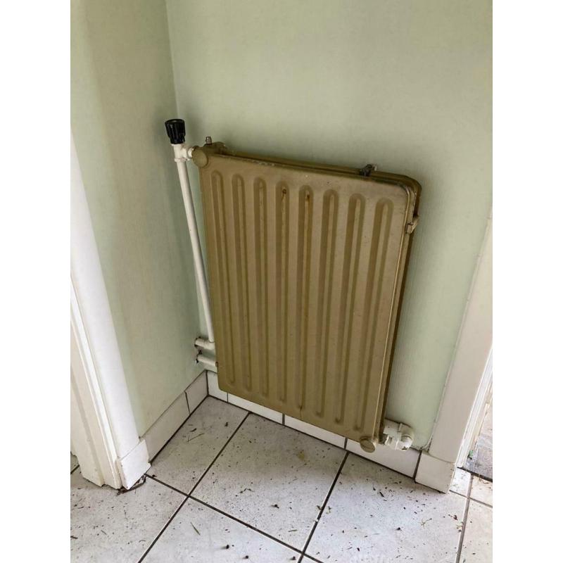 Chauffage / Radiateur Vintage Laqué Or