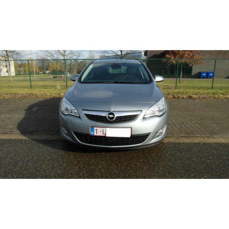 Opel Astra J 1.3CDTI Ecoflex bwj 2011 95PK euro5 (verkocht)