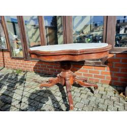 Antiek tafel met marmer blad.