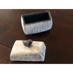 Pot avec couvercle en raku