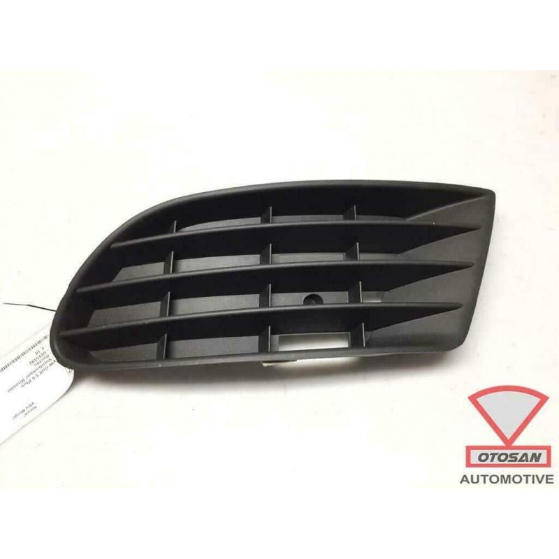 VW Golf 5 6 Plus Voorbumper Rooster Rechts Nieuw! 5895592