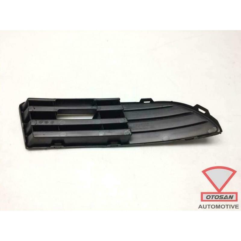VW Polo 9N Voorbumper Rooster Links Nieuw! 5828591