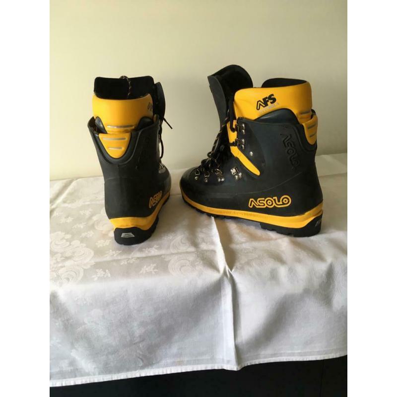 Chaussures d'alpinisme Asolo AFS 800 taille 42