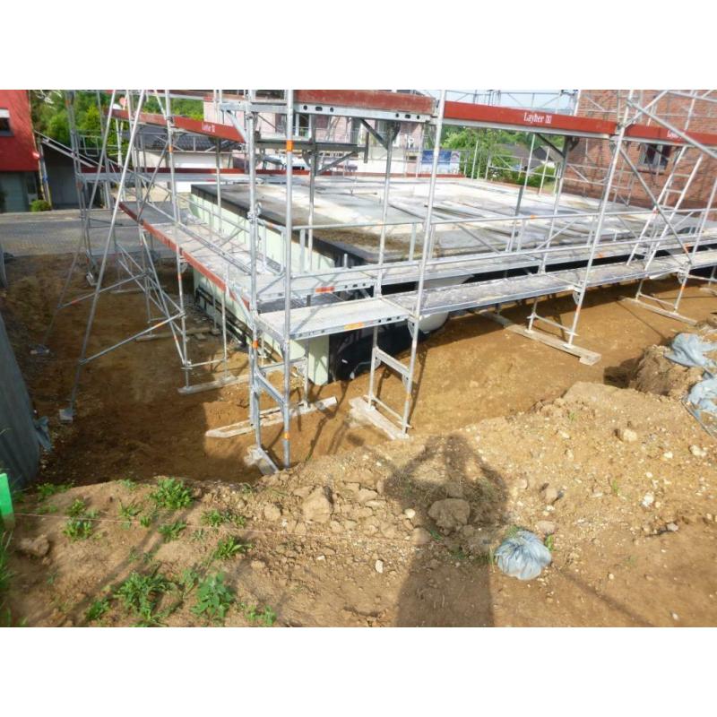Echafaudage Aluminium Layher 110m2 nouveau