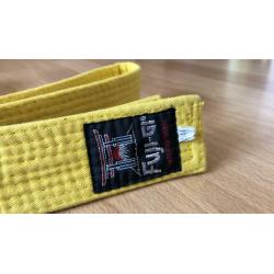 Gele band maat 240