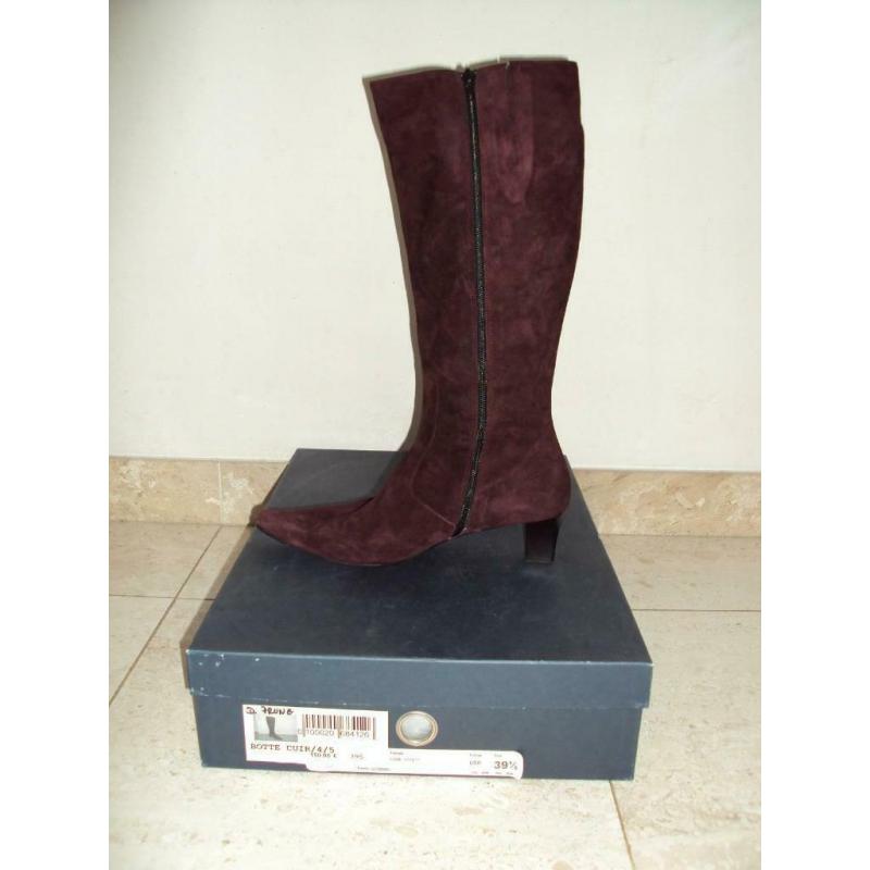 Bottes neuves pour Dames