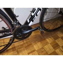 Focus Izalco maat 52/54 carbon full ultegra