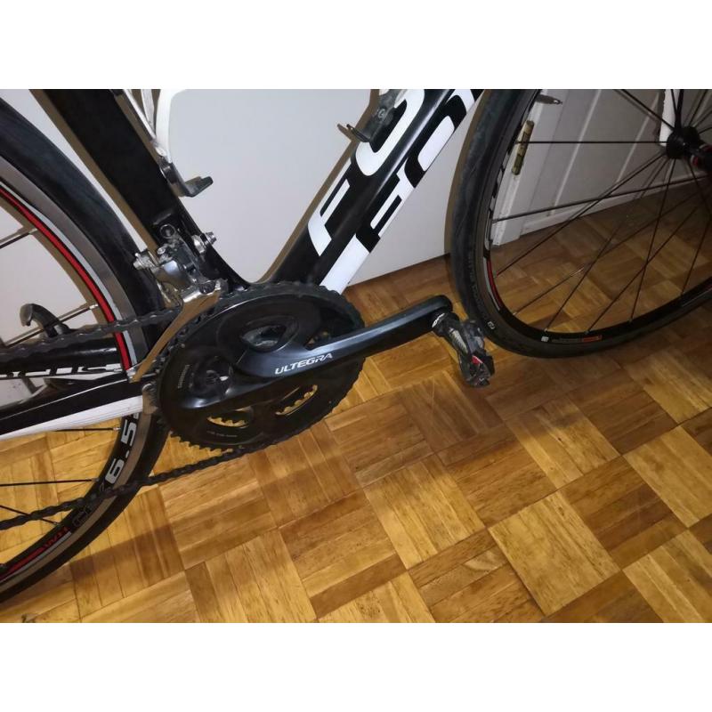 Focus Izalco maat 52/54 carbon full ultegra