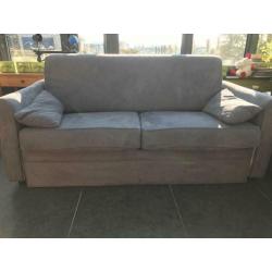 kwalitatieve slaapbank merk " Sofa-Bed" model LINEA