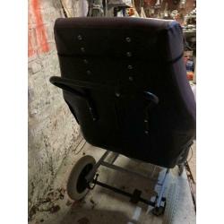 Fauteuil pour personne à mobilité réduite
