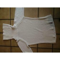 10 stuks maat xs longsleeves en een gilet enz