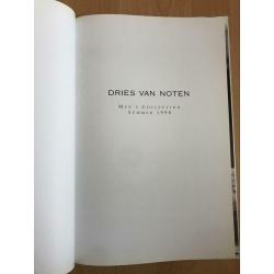 Dries Van Noten 1998 Lookbook pancartes