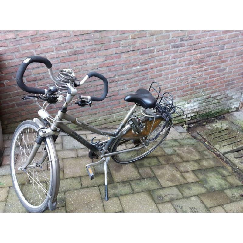 Damesfiets Gazelle Medeo in goede staat