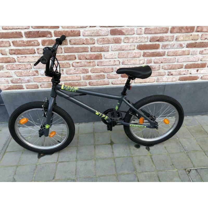 BMX Btwin Wipe zo goed als nieuw !