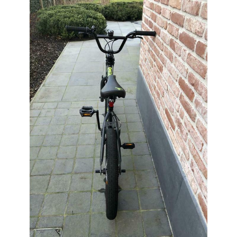 BMX Btwin Wipe zo goed als nieuw !