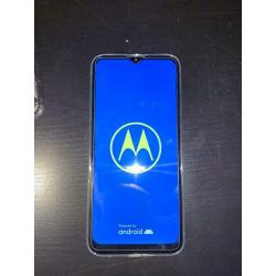 Téléphone motorola g8