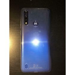 Téléphone motorola g8