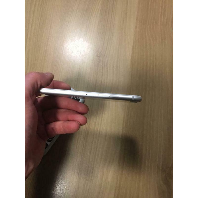 iPhone 7 128 gb wit/grijs