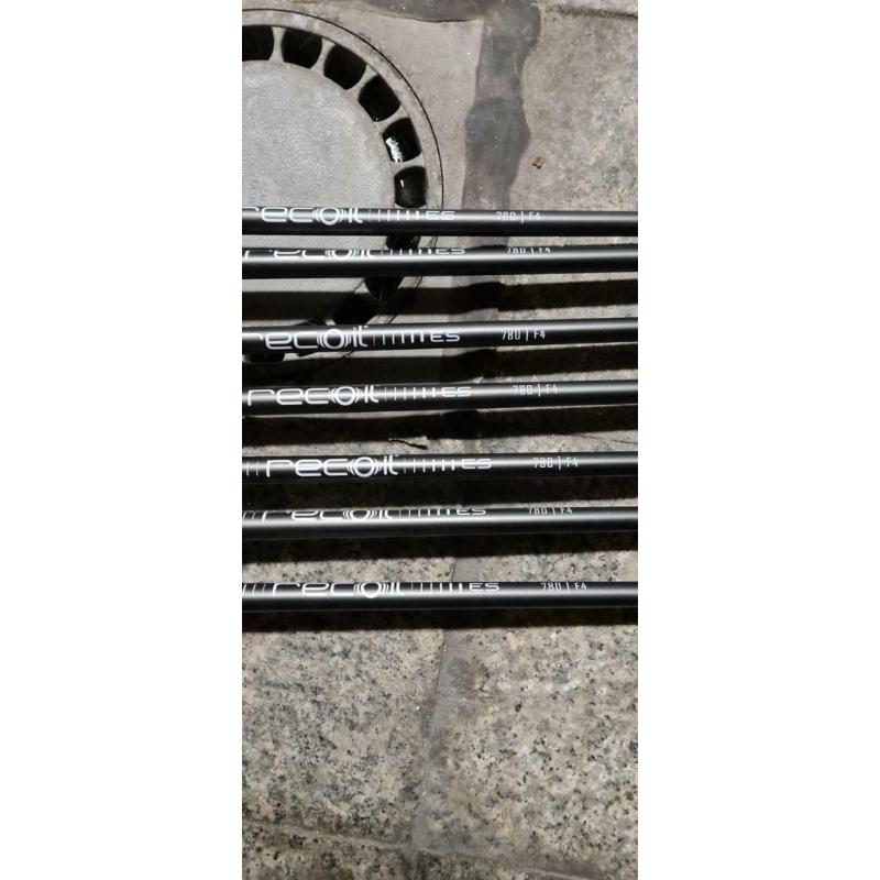 UST Recoil 780 F4 shafts