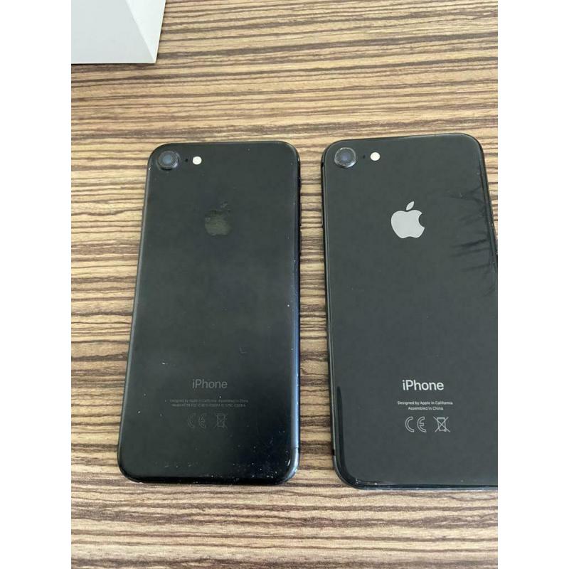 iPhone 4-7 plus et 2x iPhone 8 pour les pièces
