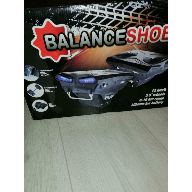 Skaten elektrisch tot 12km balanc shoes