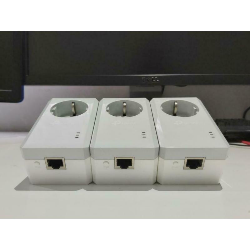 TP - LINK AV600 Passtrough powerline adapter