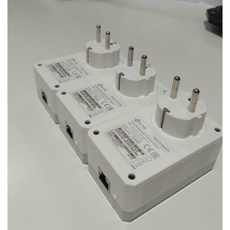 TP - LINK AV600 Passtrough powerline adapter