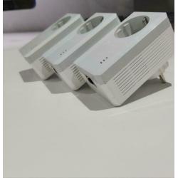 TP - LINK AV600 Passtrough powerline adapter