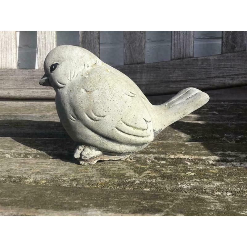 Kleine beeldjes voor in de tuin, 5 € per stuk!