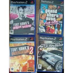 PlayStation 2 + racestuur + 18 games