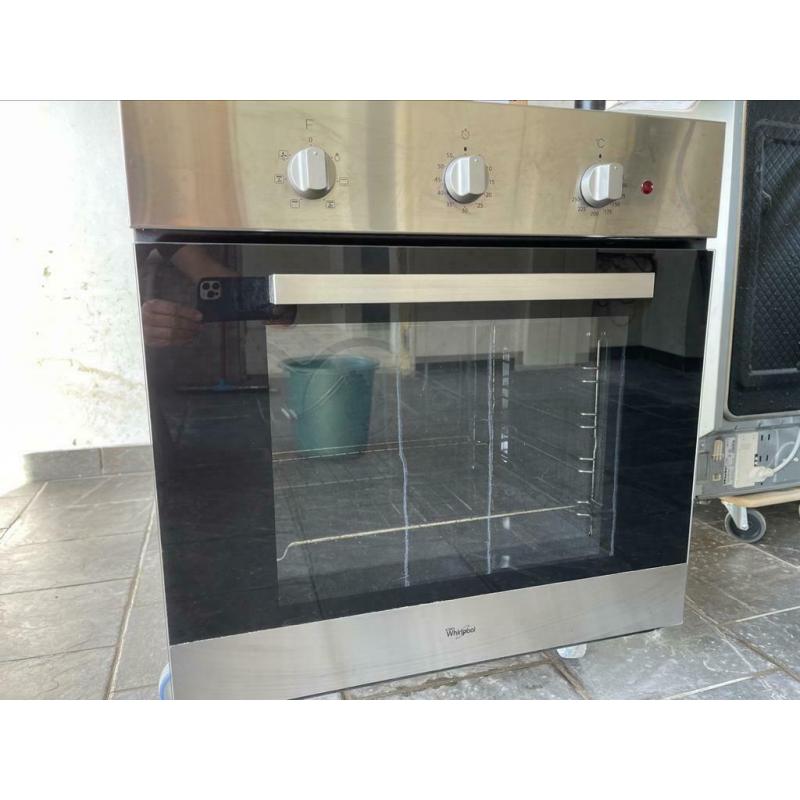Four encastrable Whirlpool