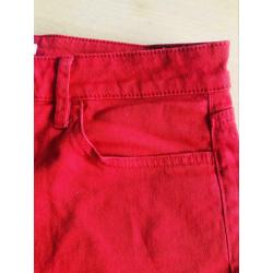 Short rouge de H&M mais S