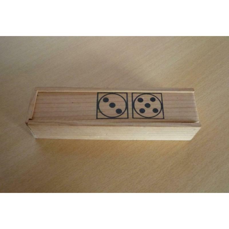 Set van 5 grote houten dobbelstenen in houten opbergdoosje